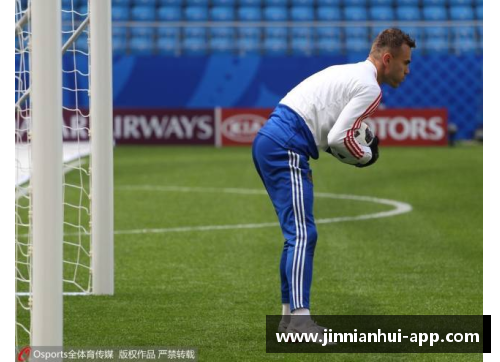 俄罗斯足球队：最新球员名单一览