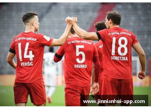 拜仁主场大胜汉诺威，继续领跑德甲榜首位置！ - 副本