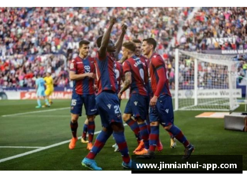 塞维利亚4比2力克维拉利尔，继续保持赛季不败纪录